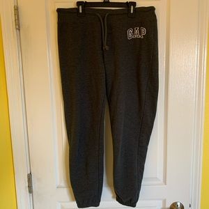Women’s Gap Sweatpants (M)